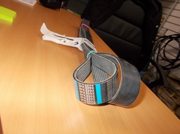 ������ 8PK2202 Hyundai HD-170, Hyundai HD-450, D6C�38 �����  