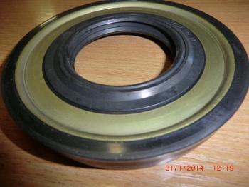 ������� ������� Hyundai AeroTown, HD120, HD160, HD170      121*57*17 ������ ��������  